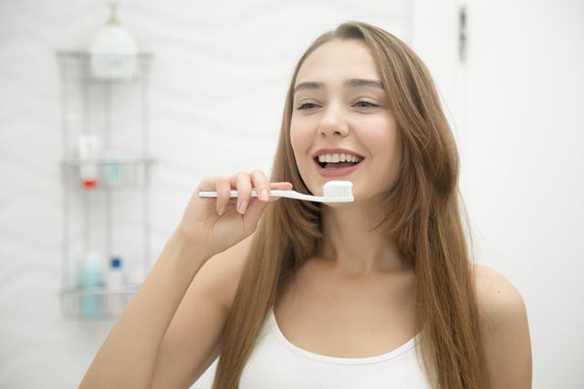 Doğru Diş Fırçalama Nasıl Olmalıdır?